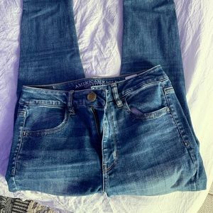 american eagle medium wash jeans